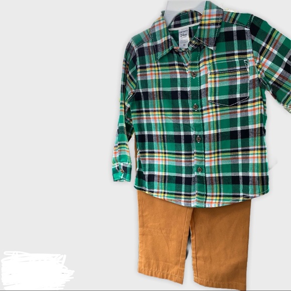 24mo Boy’s outfit Plaid Shirt with Khaki Pants - Picture 1 of 3